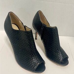 Size 6.5 Cole Haan Black Woven Peep-Toe Ankle Booties Shoes Stiletto Heel